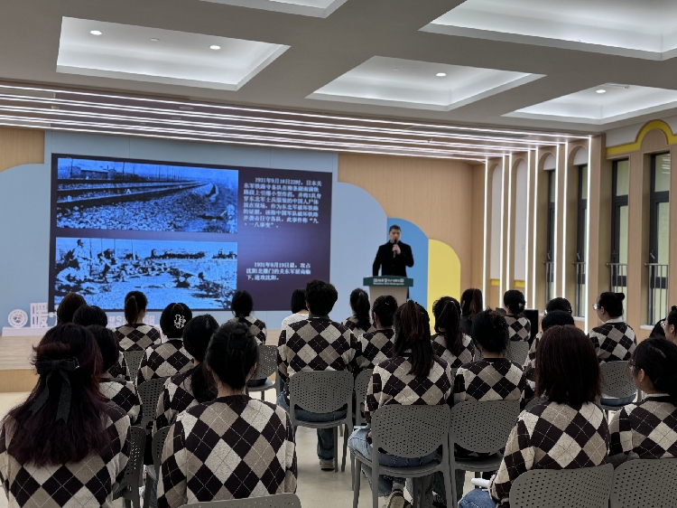 1882266297.jpg 1882266297.jpg